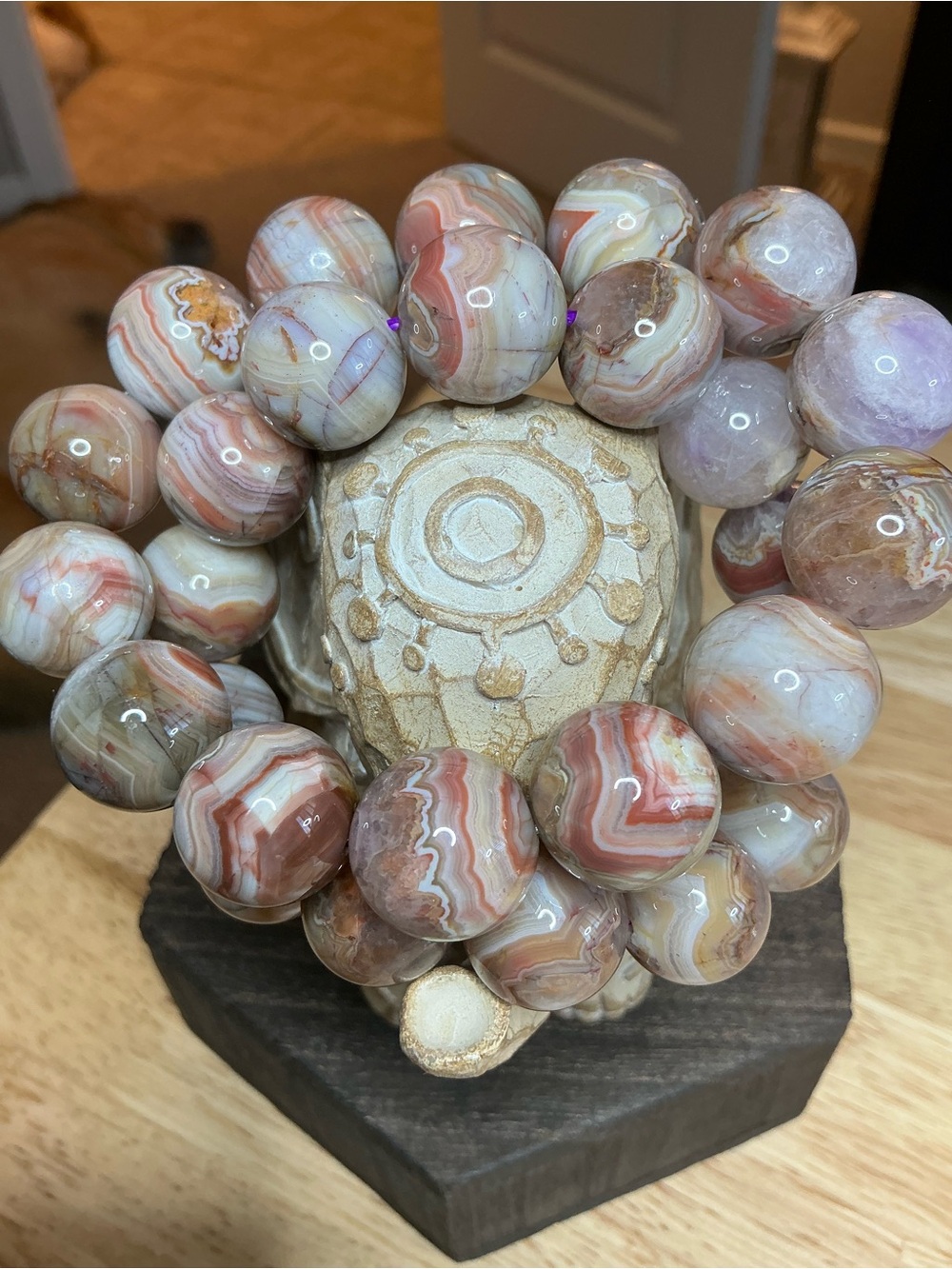 Sedona Silk ✨Aurora Agate with Amethyst 16mm - Picture 5 of 5